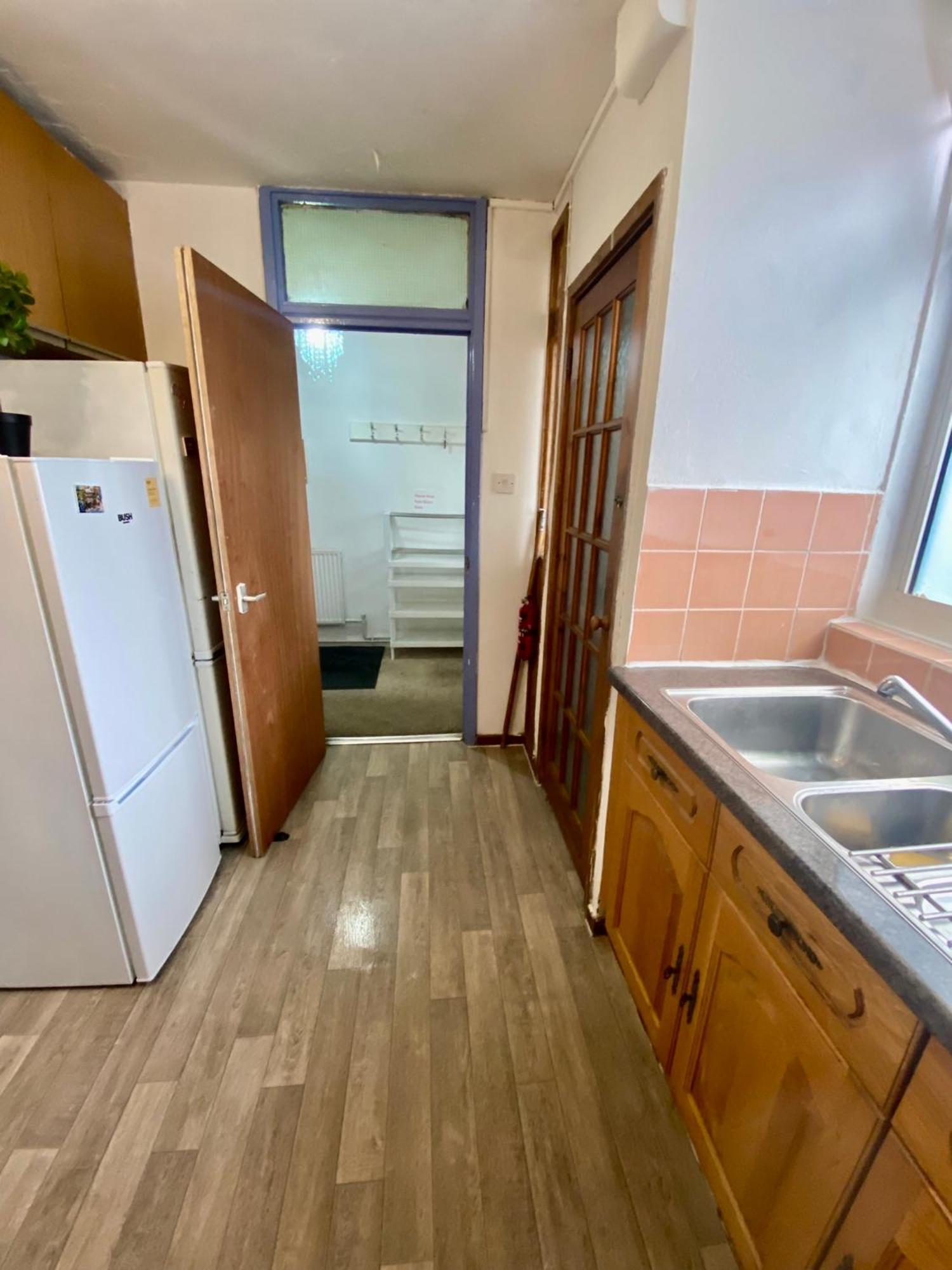 Cosy 3 Bed Apt, Old Truman Brewery! Brick Lane, London, E1 מראה חיצוני תמונה