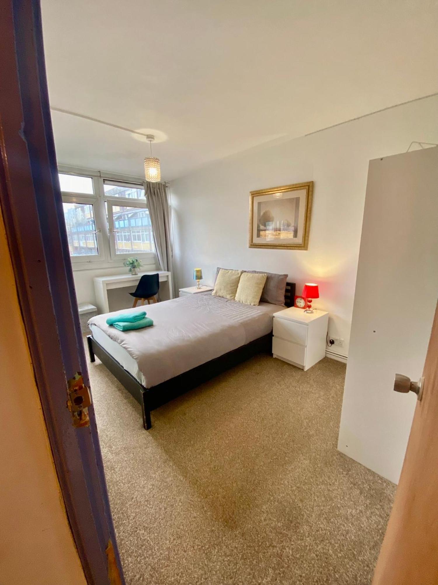 Cosy 3 Bed Apt, Old Truman Brewery! Brick Lane, London, E1 מראה חיצוני תמונה