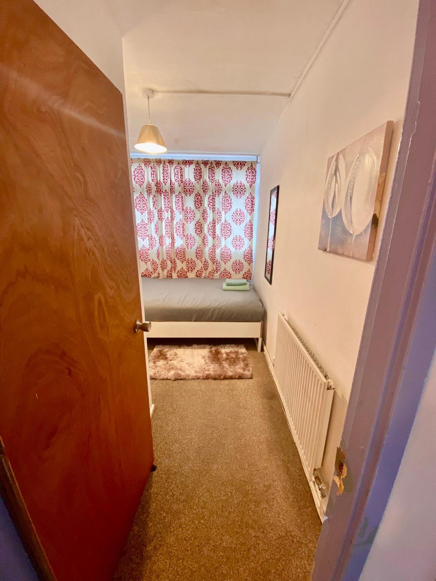 Cosy 3 Bed Apt, Old Truman Brewery! Brick Lane, London, E1 מראה חיצוני תמונה