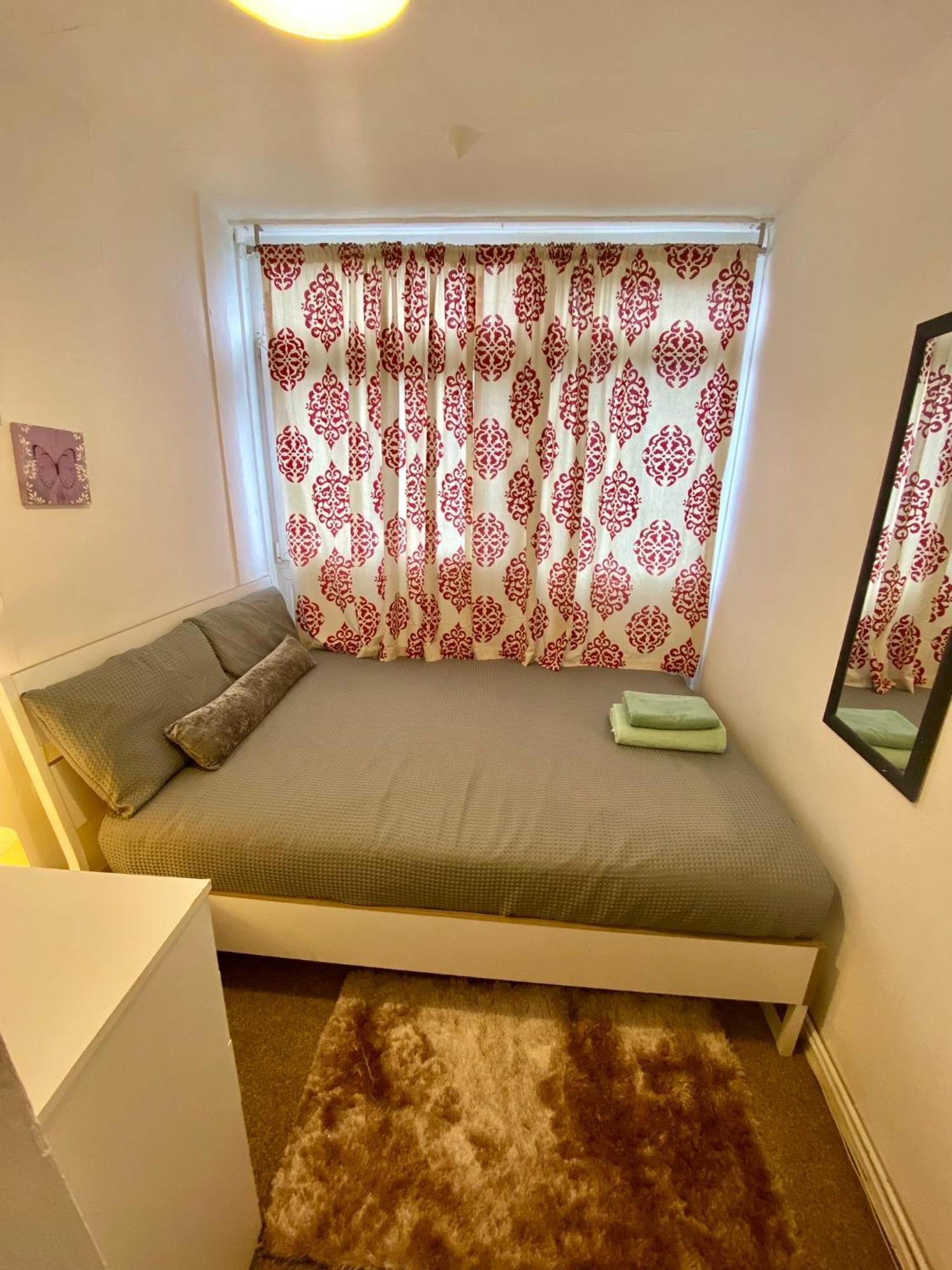 Cosy 3 Bed Apt, Old Truman Brewery! Brick Lane, London, E1 מראה חיצוני תמונה